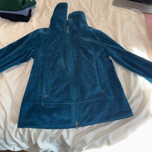 The North Face Women's Teal Plush Teddy Fleece Jacket